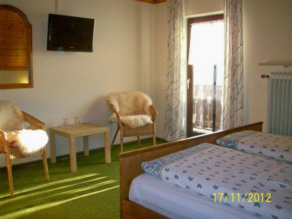 Zum Fliegenden Hollander Guest House Zwiesel Room photo